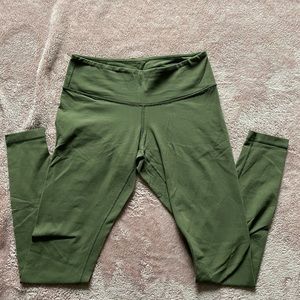 Green Mid Rise Lululemon leggings